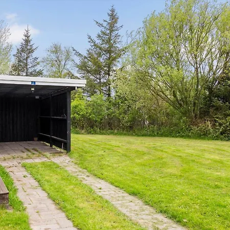 Tv1593-frederikshavn-kaeruldvej-5 *