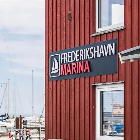 Tv1593-frederikshavn-kaeruldvej-5 フレデリクスハウン